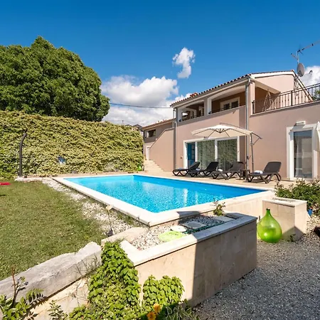 Corinna By Briskva Вилла Kukci