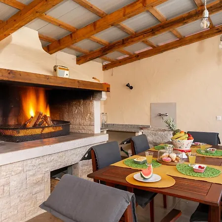 Вилла Corinna By Briskva *