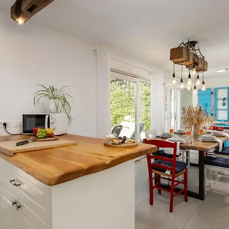 Corinna By Briskva *